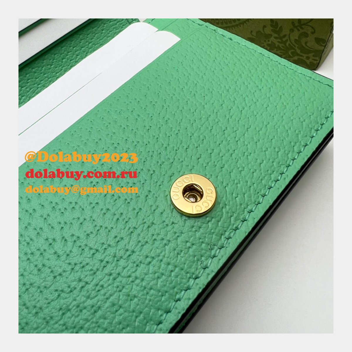 Gucci Knockoff GG Supreme Jumbo Ophidia Card Case 523155 Wallet