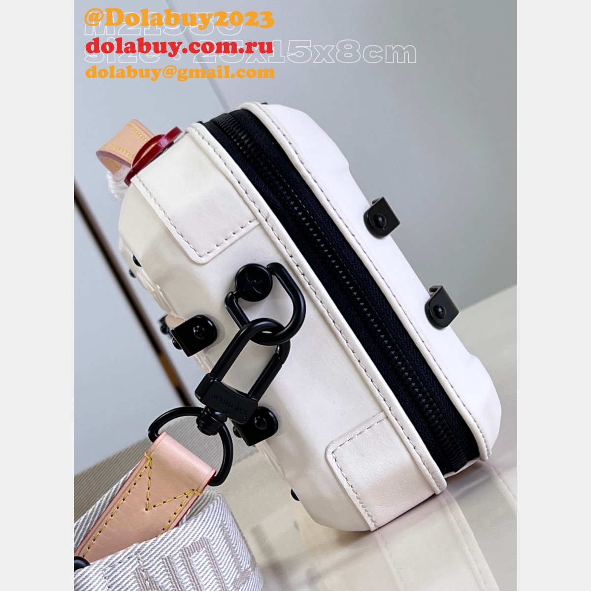 Copy Future Trunk M21950 Men 1:1 Mirror Louis Vuitton Bags