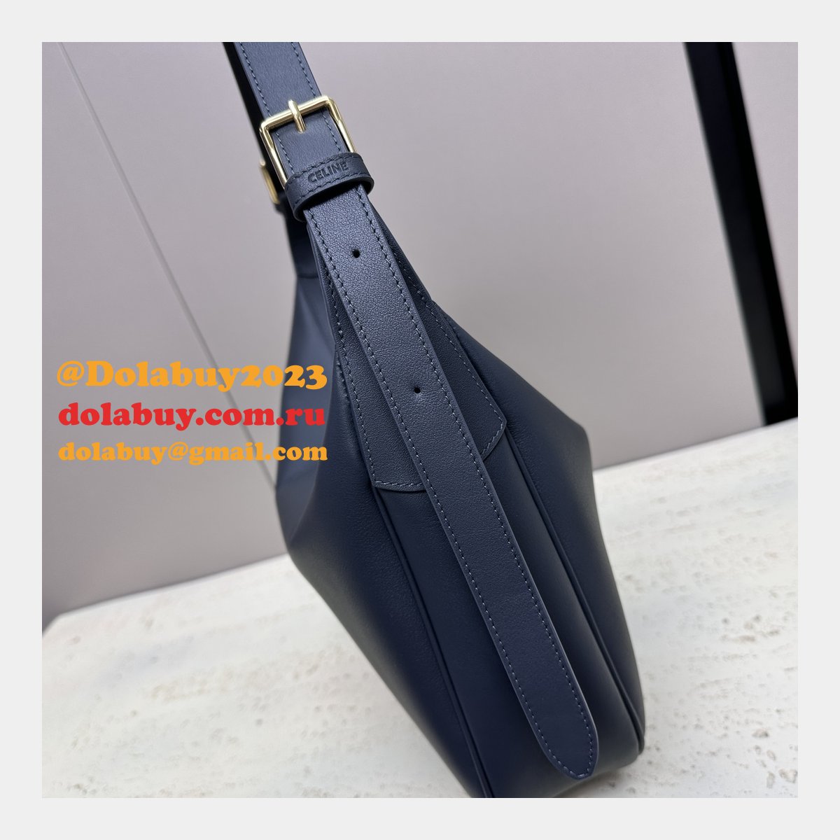 Best Heloise Cuir Triomphe Replica Celine 114712 Bag
