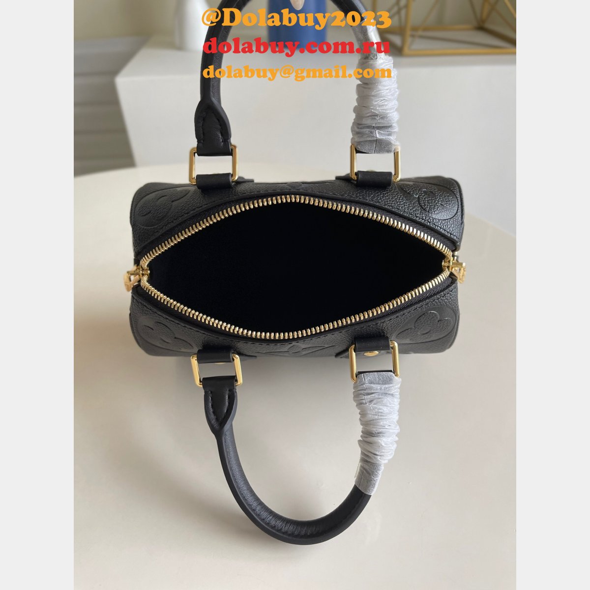 AAAA Replica Louis Vuitton M58953 Speedy Bandoulière 20 Monogram Empreinte Black