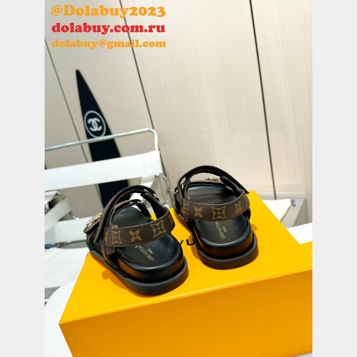 Top Quality LV Sunset Comfort Flat Sandal