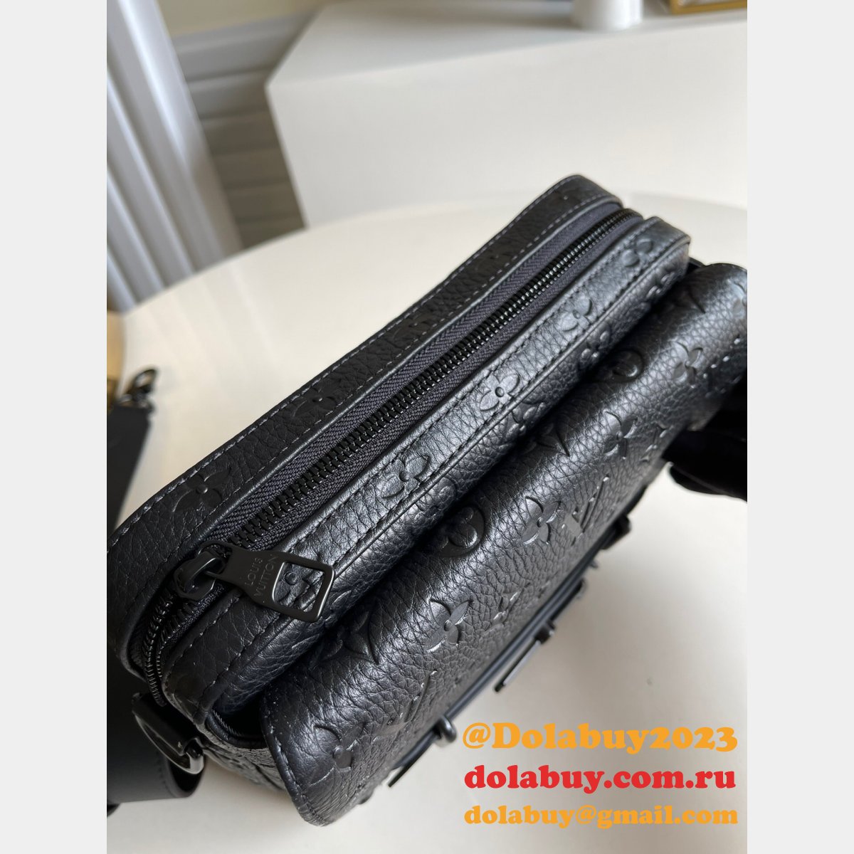 Louis Vuitton Knockoff Steamer Messenger Taurillon Monogram M57307 Bags