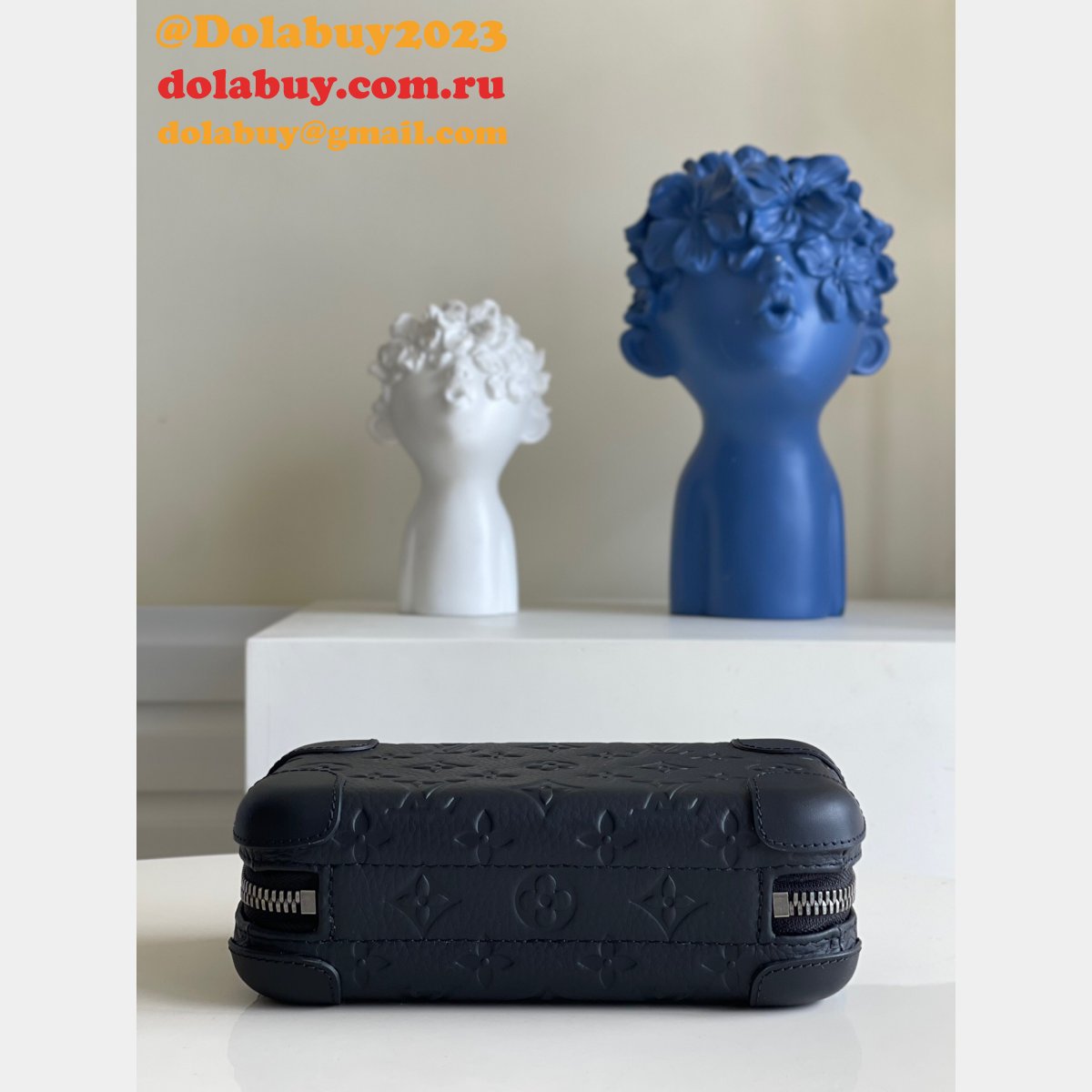 Where Can You Buy replica M20439 Louis Vuitton Horizon Clutch Taurillon Monogram Black