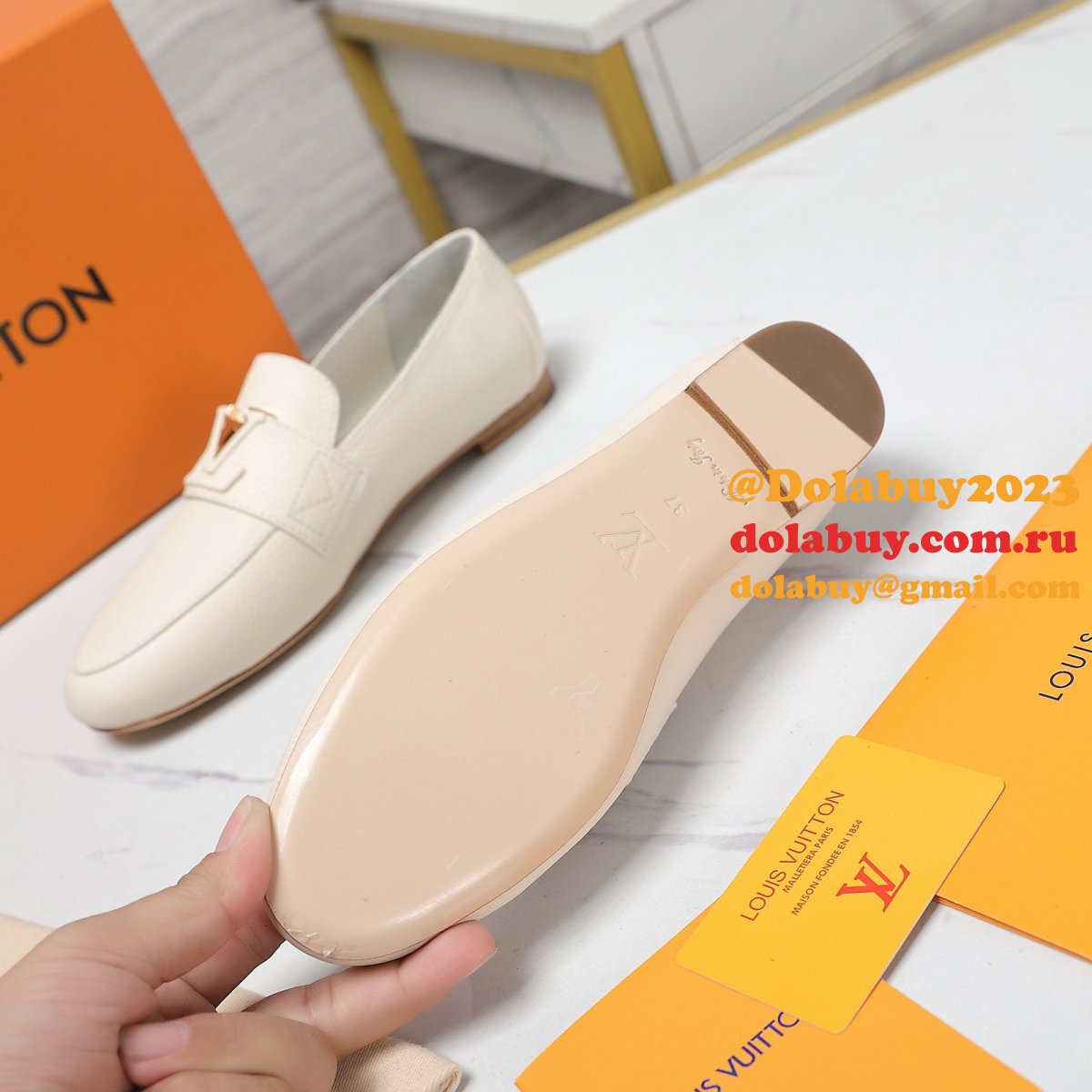 High Quality LV LOAFER SHOES Cheap