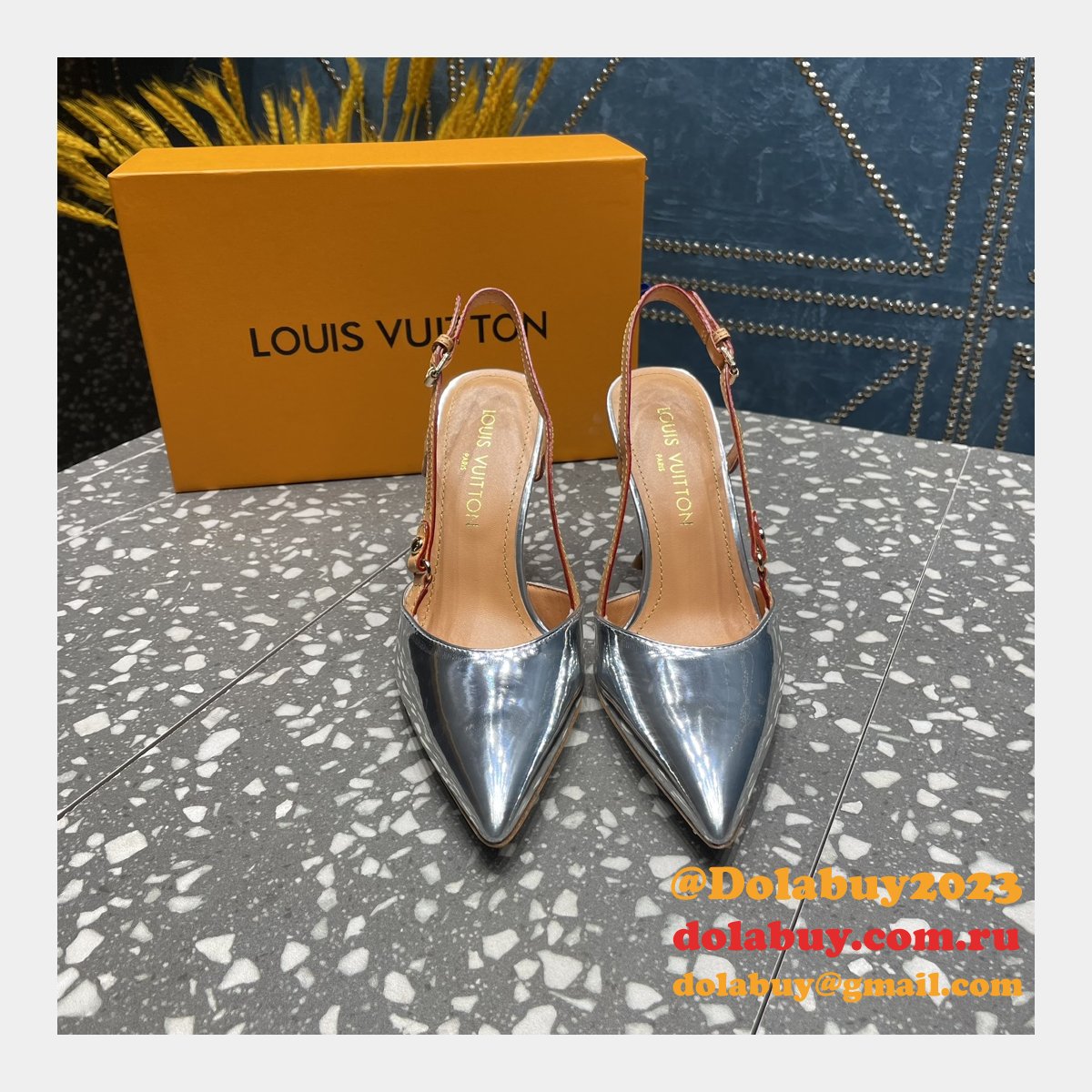 Replica LOUIS VUITTON Blossom Slingback Pump