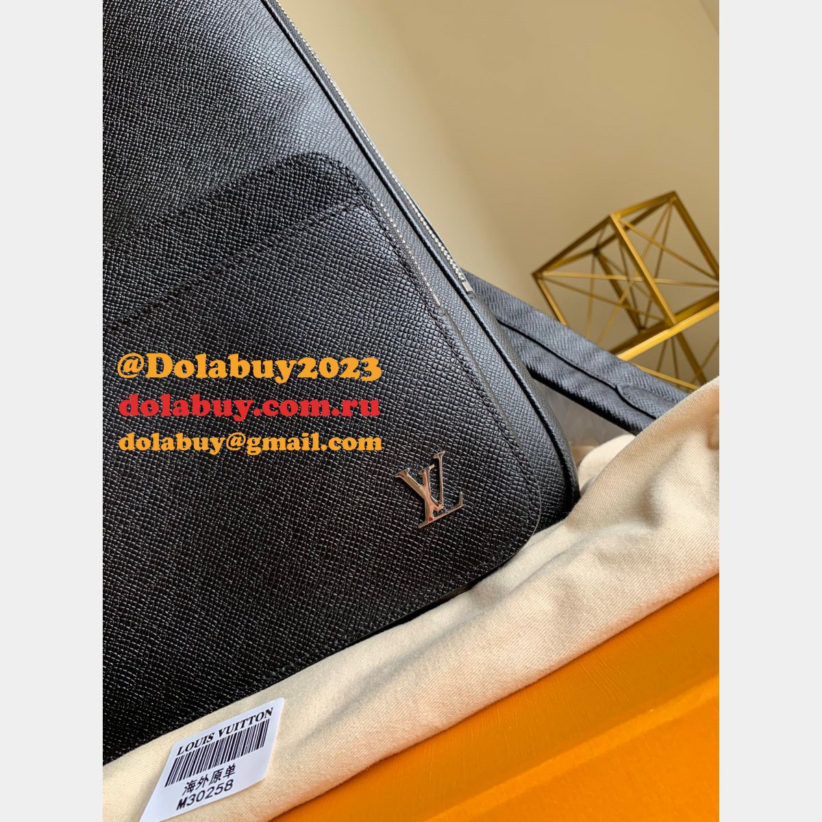 Best Louis Vuitton Knockoff Alex Backpack Taiga M30258 Bag