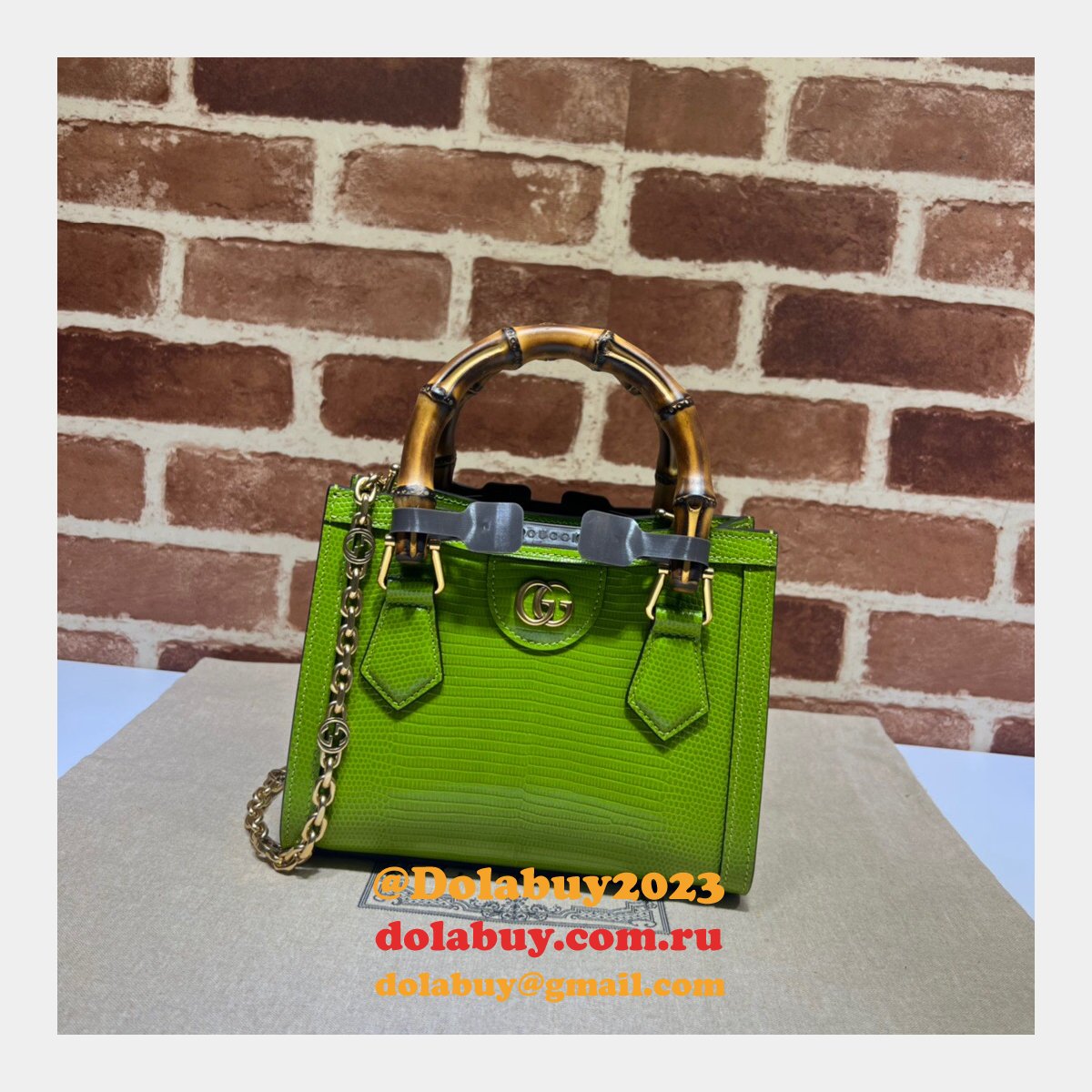 AAA Quality Replica Gucci Diana lizard 675800 bag