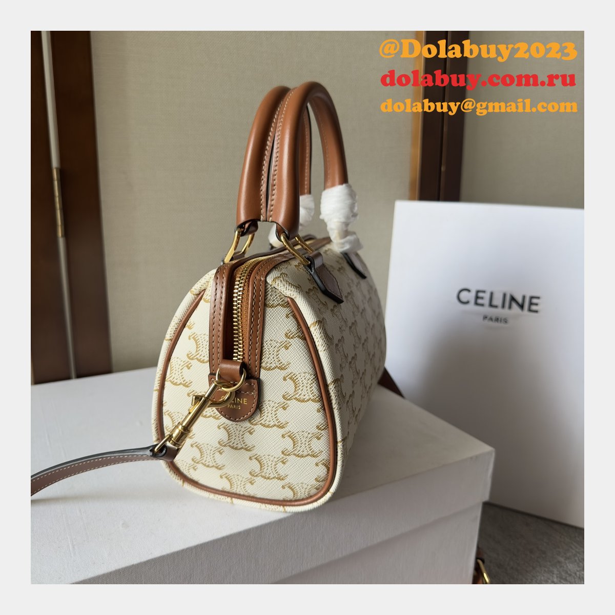 Luxury Celine 197582 Triomphe Small Boston Bag