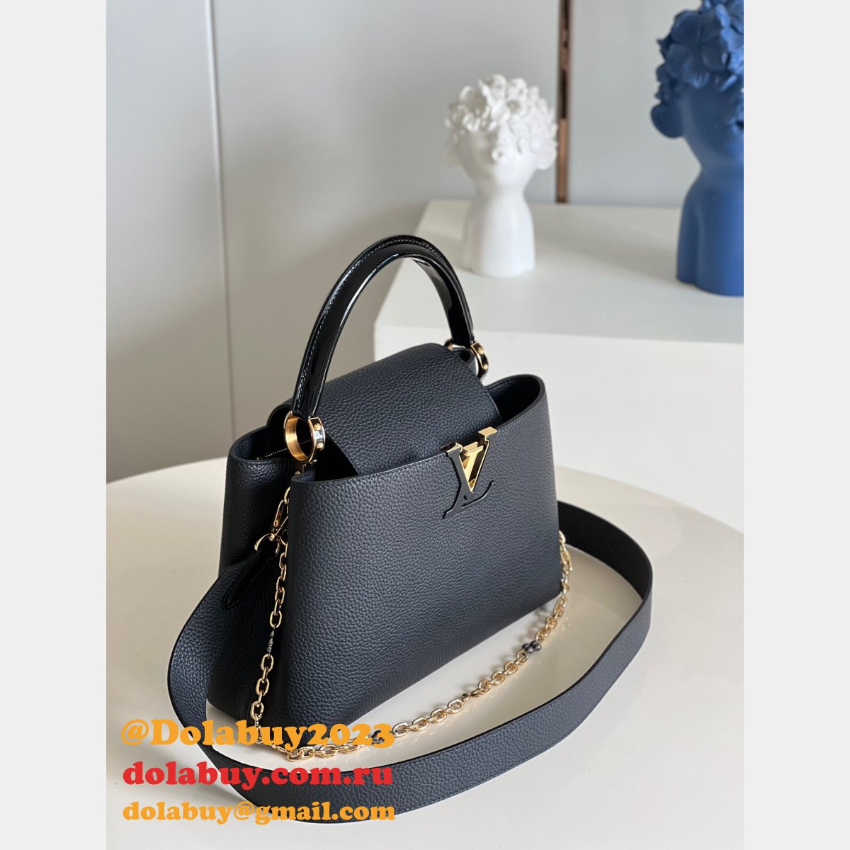 Shop Wholesale Louis Vuitton Replicas Capucines M59209/M59065 Handbag
