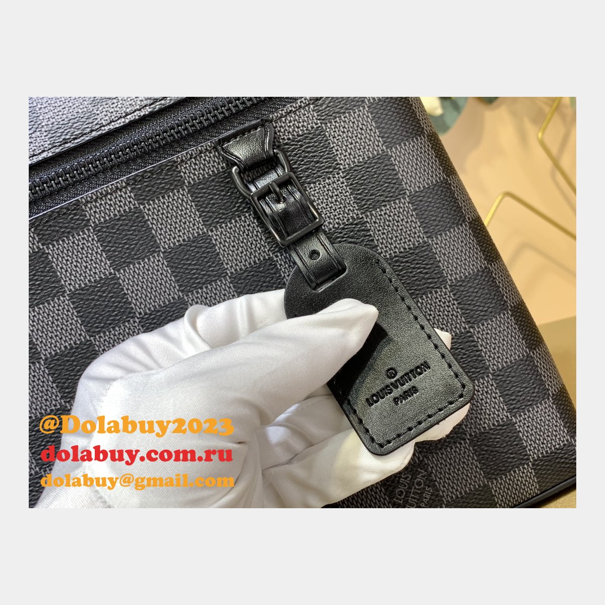 New Takeoff Pouch Copy N40505/N40504 Louis Vuitton Replicas Bag