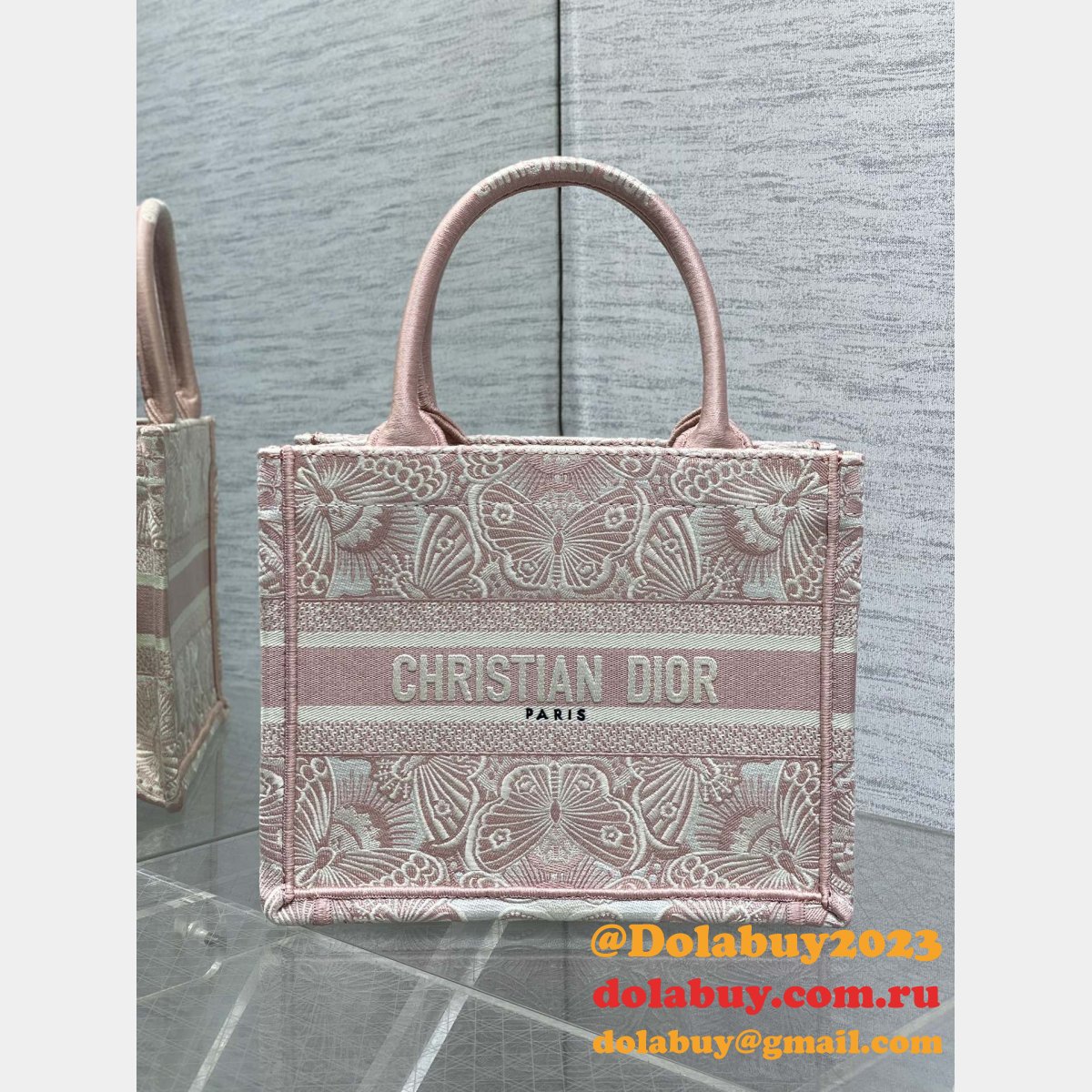 Christian Boutique Dior Book Tote High Quality Bags