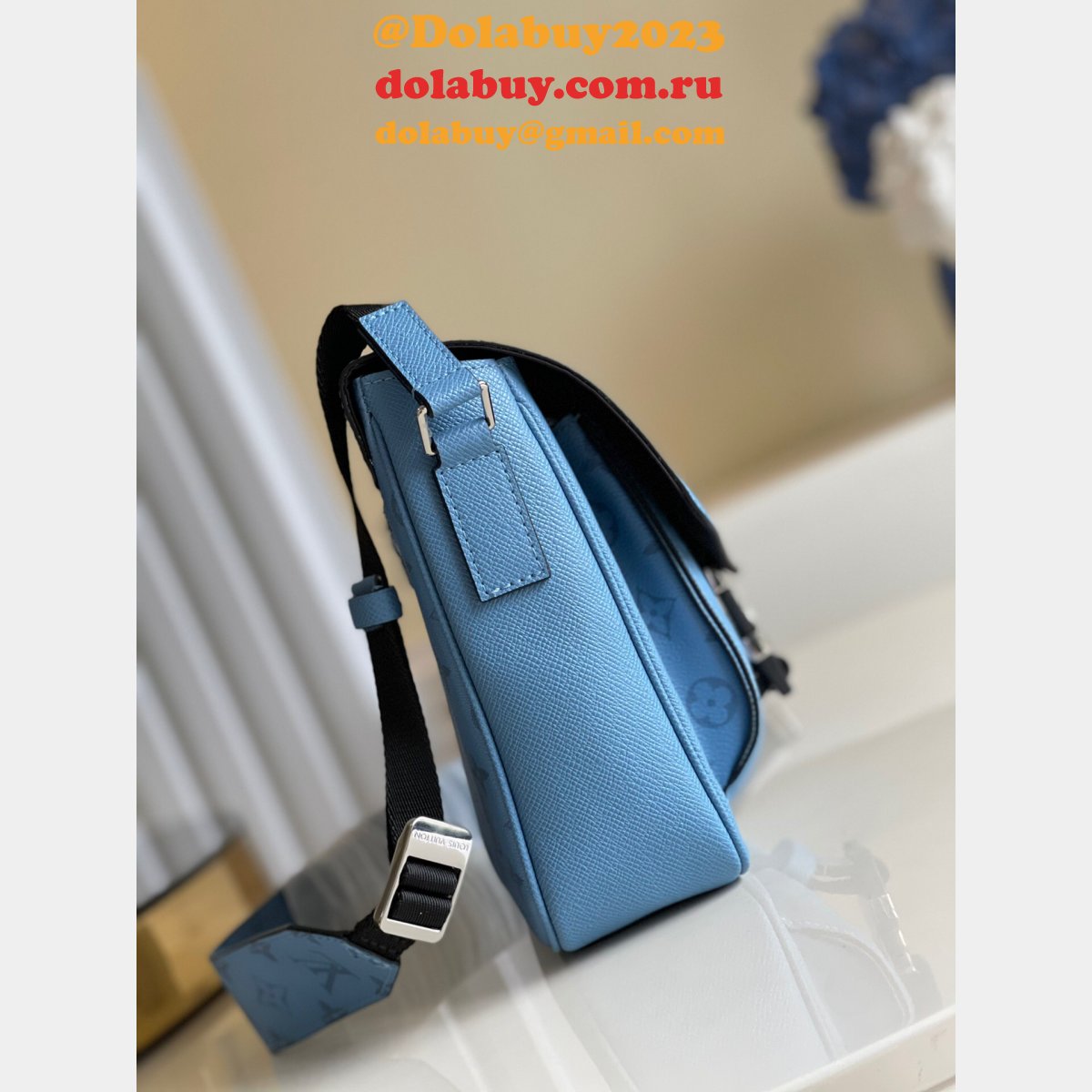 UK Louis Vuitton New Messenger M30746/M30745 K45 Black/Blue