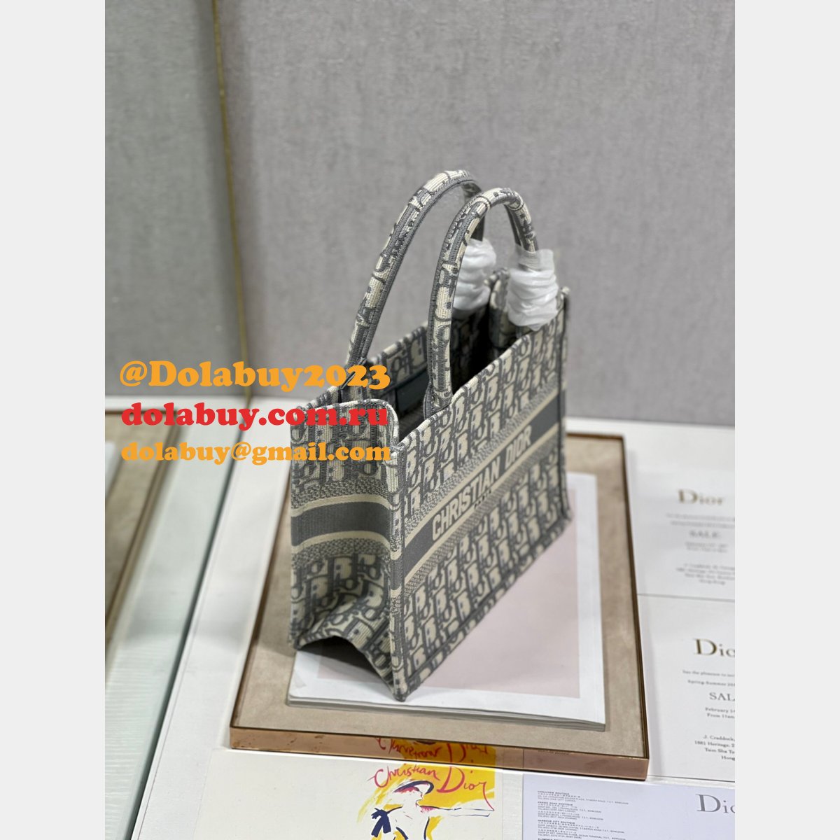 Sell Online Luxury Designer CD Book Tote Replica Handbags