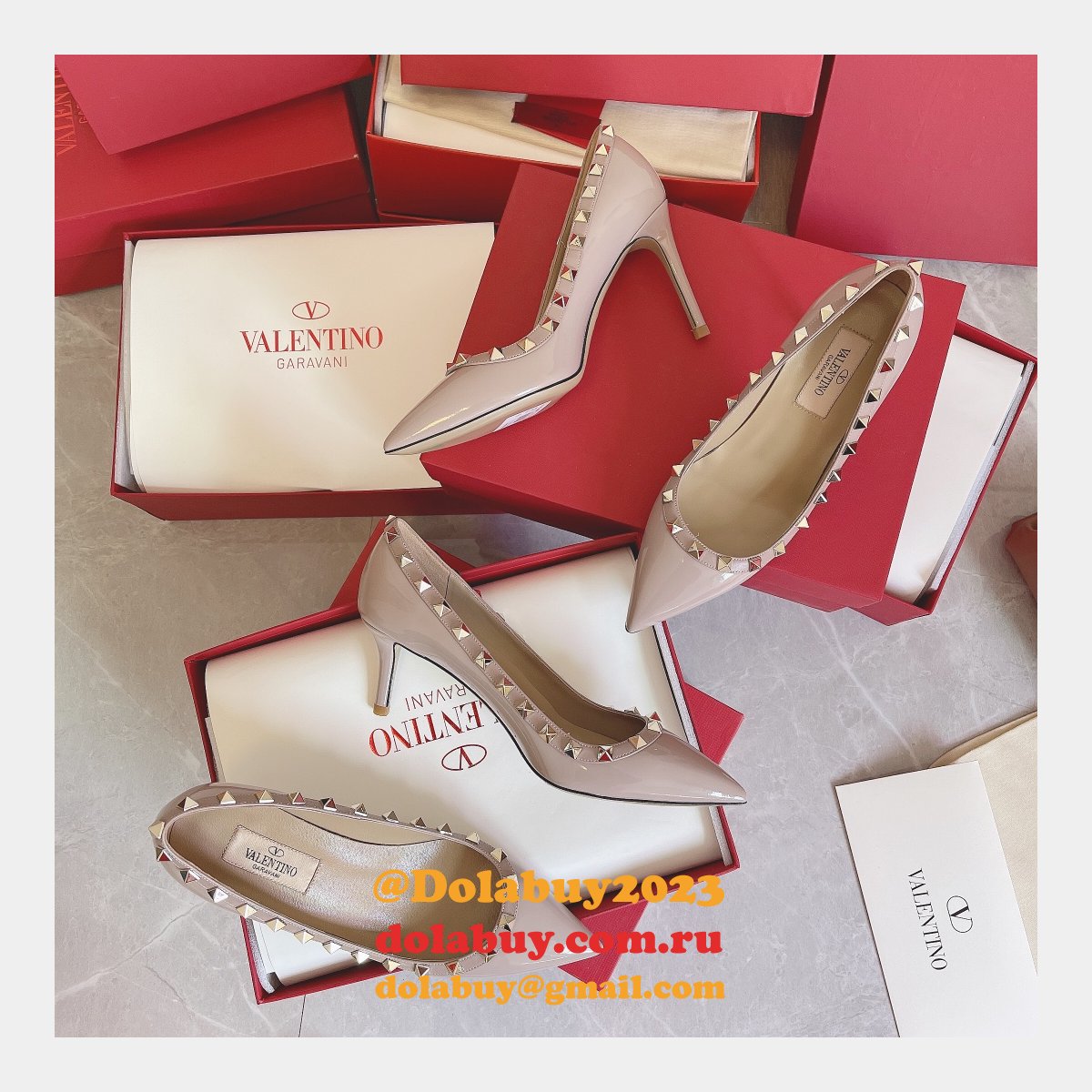 How Every Designer Fake Valentino Rockstud Pumps