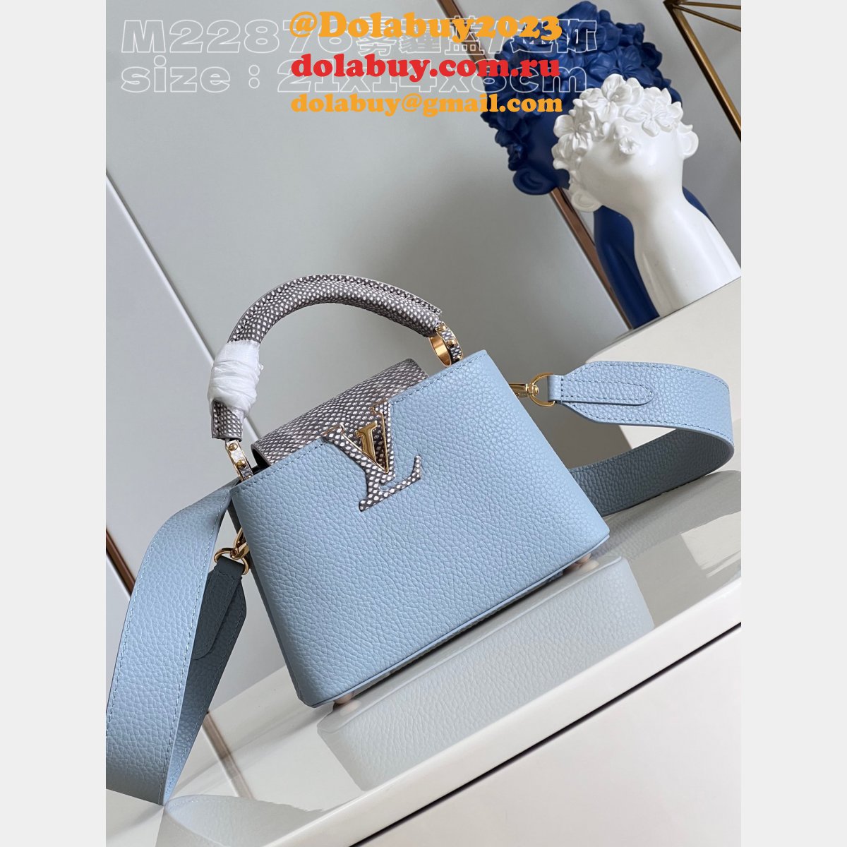 Capucines Replica Louis Vuitton Designer Discreet Best M22876 Bag