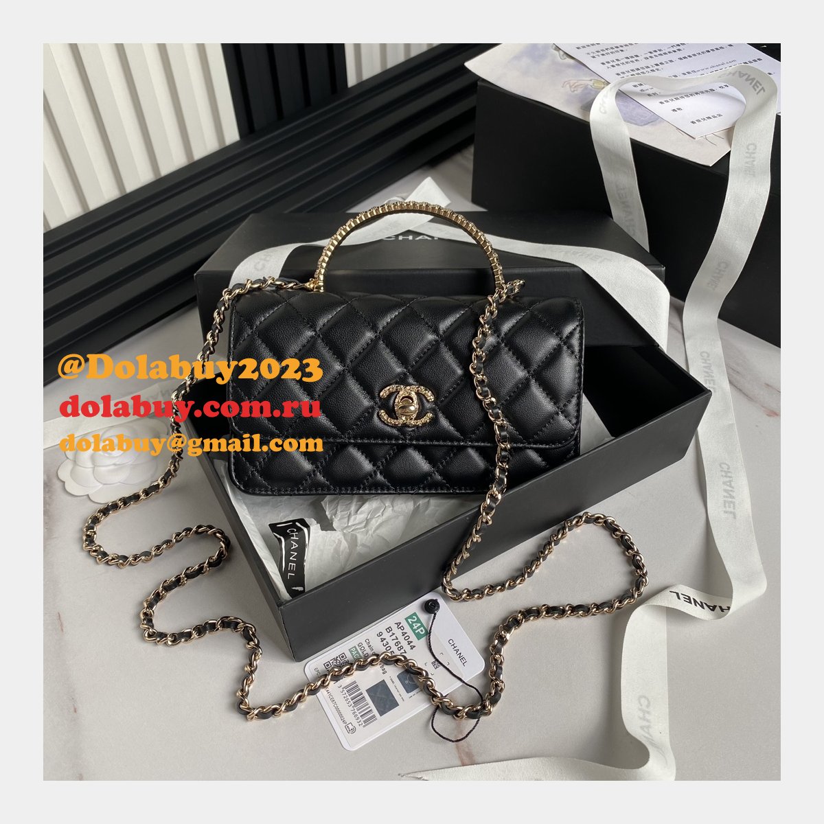Luxury Replica Store Clutch With Chain AP4044 Totes Bag