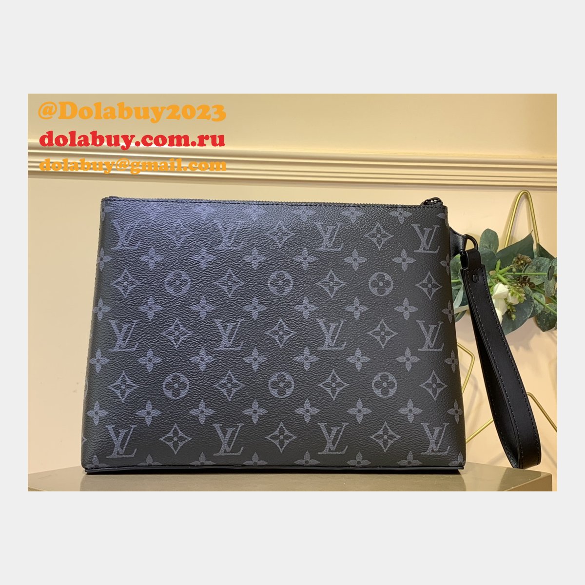 New Takeoff Pouch Copy N40505/N40504 Louis Vuitton Replicas Bag