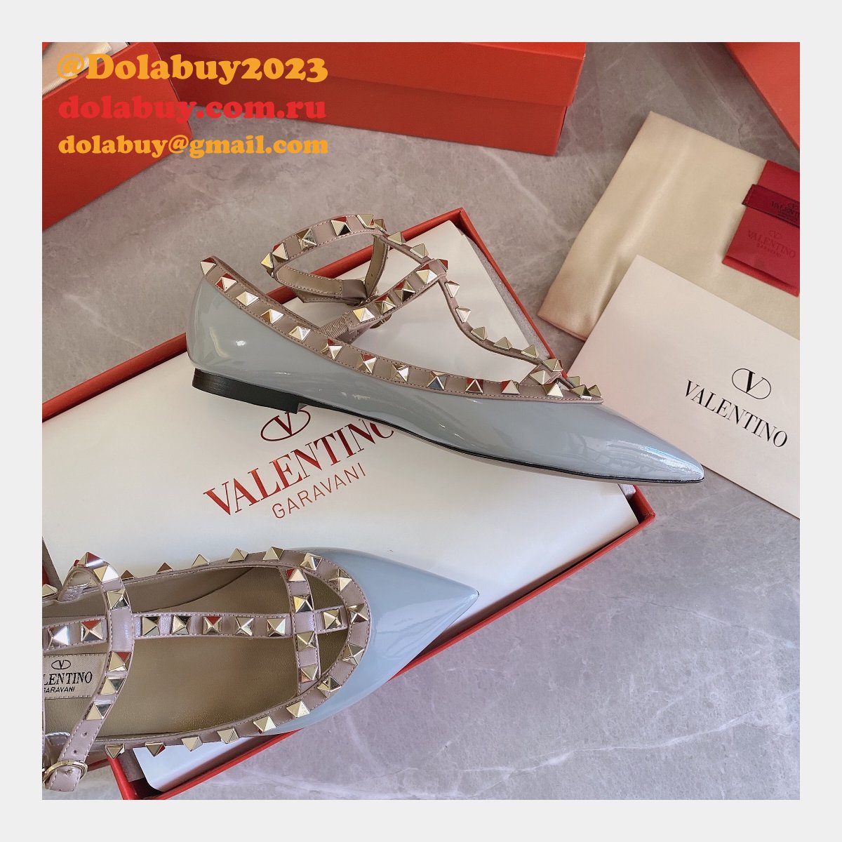 Shop Cheap Valentino Fake flat bottom two straps Shoes