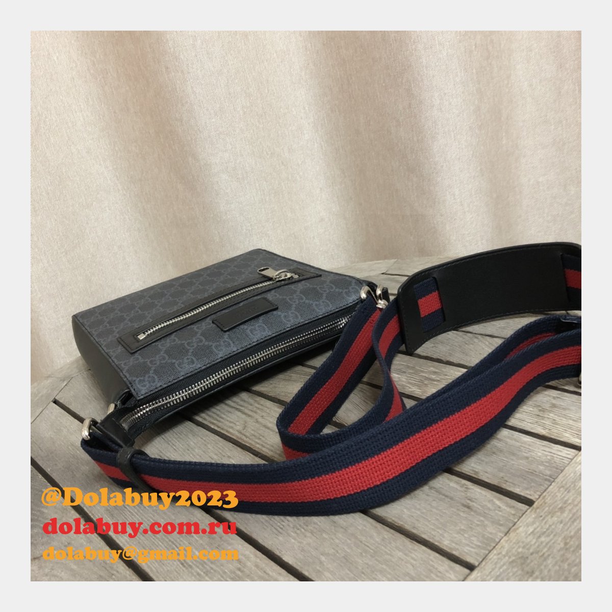 UK Gucci Fake Black GG Supreme Small Messenger 523599 Bag