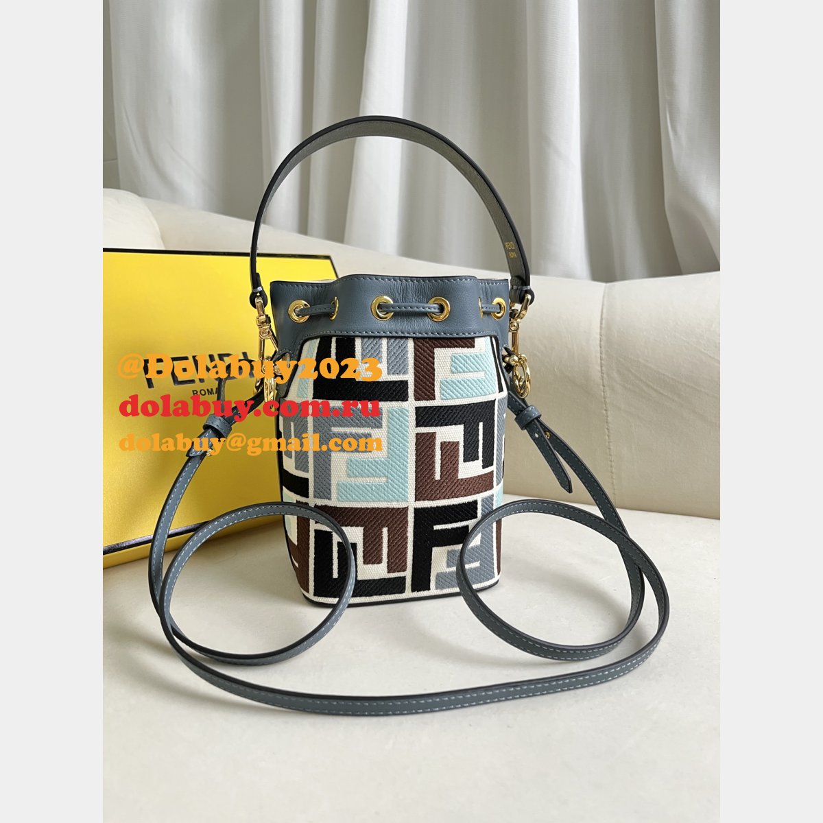 Top Quality Wholesale Fendi Mon Tresor FF small BUCKET BAG