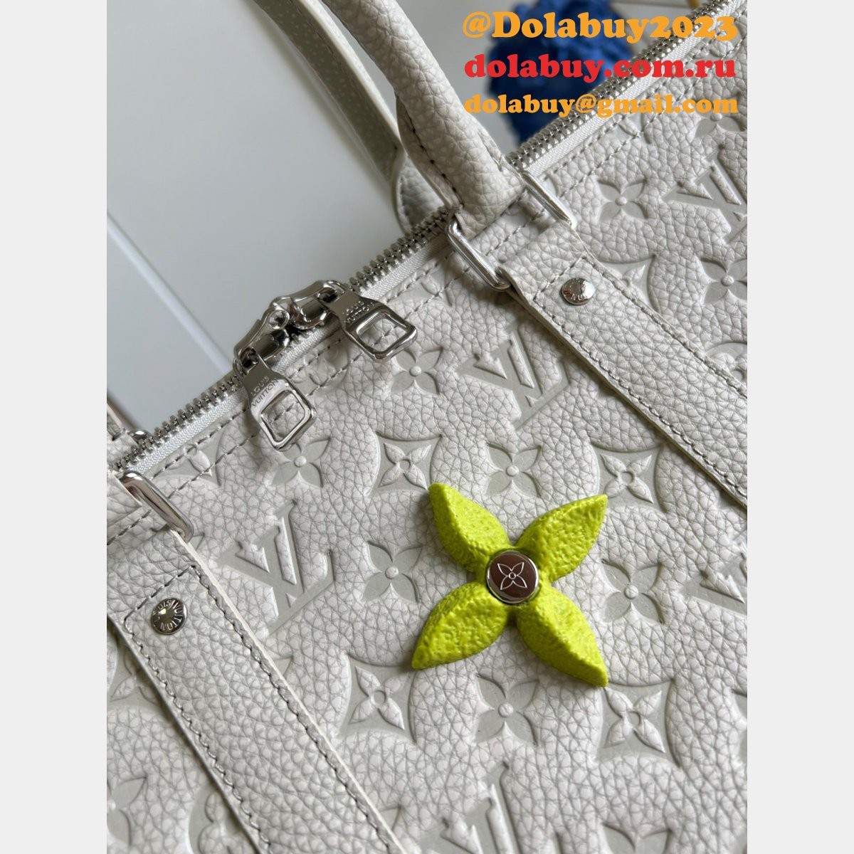 The Luxury Louis Vuitton Fake M20901 Keepall 50 Travel Bags