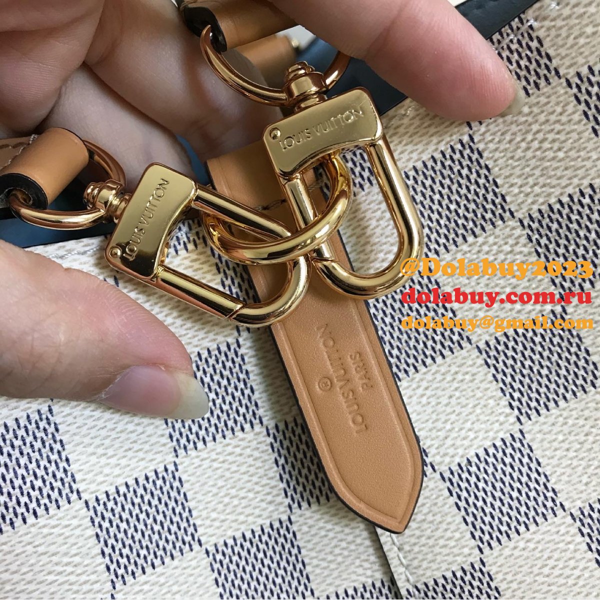 Replicas Louis Vuitton Best NéoNoé MM Damier Azur Canvas N50042 Bag