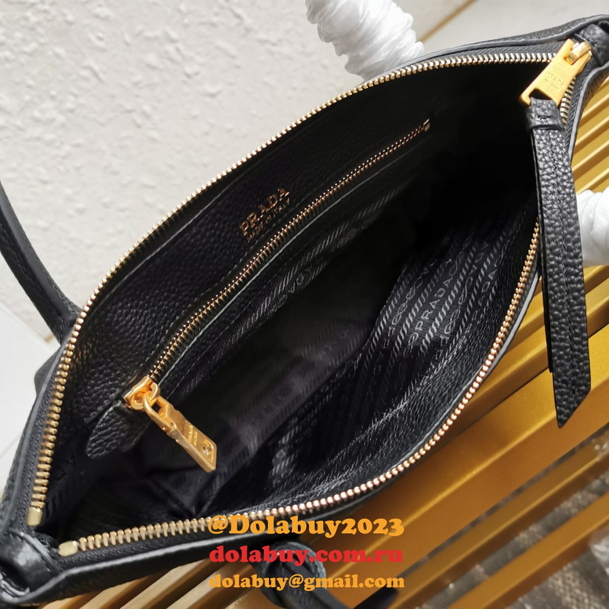 Designer Prada Replica 1BA111 Grained Inspired Shoulder Luxury Bag