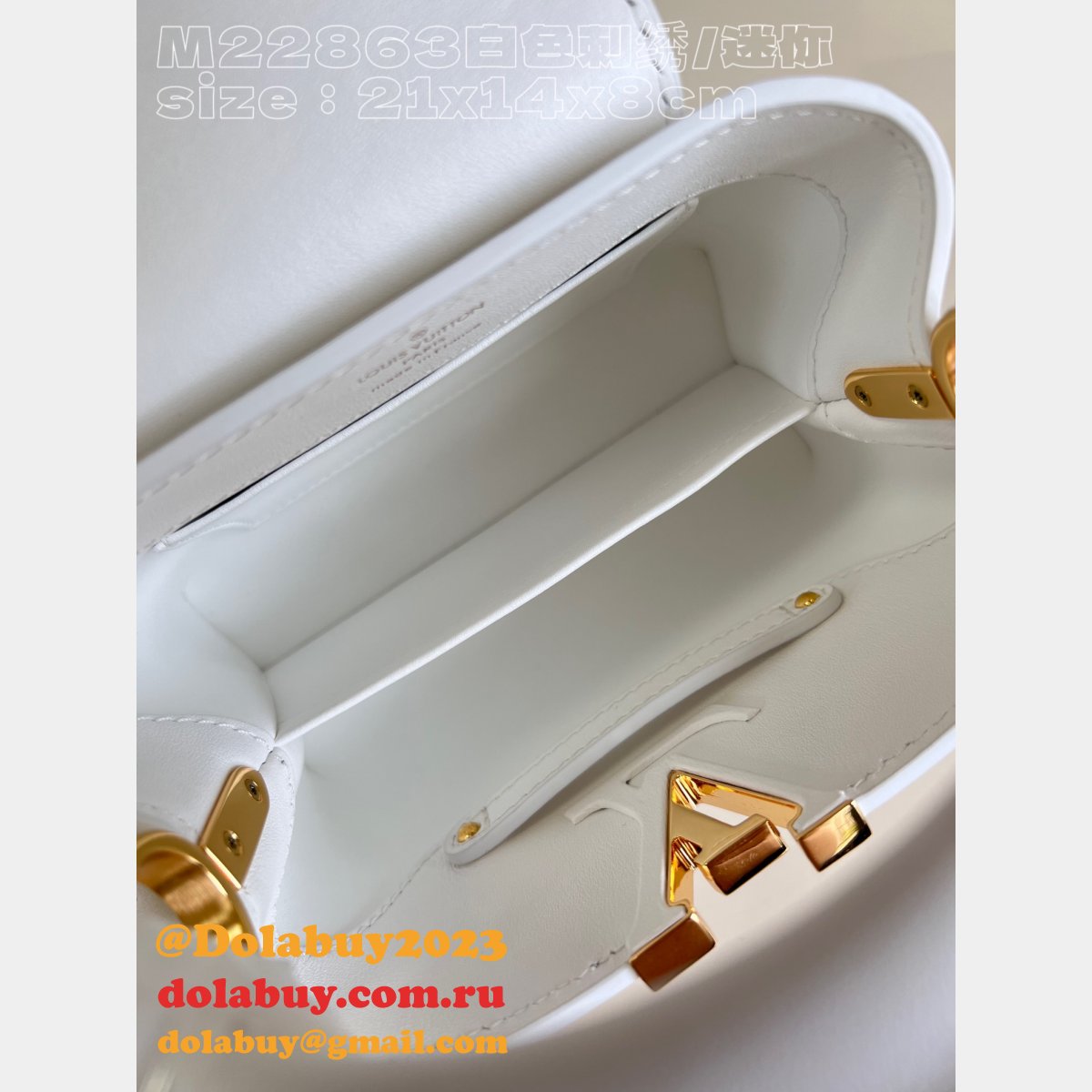 Fashion M22863 Capucines Replicas Louis Vuitton High Quality Bag