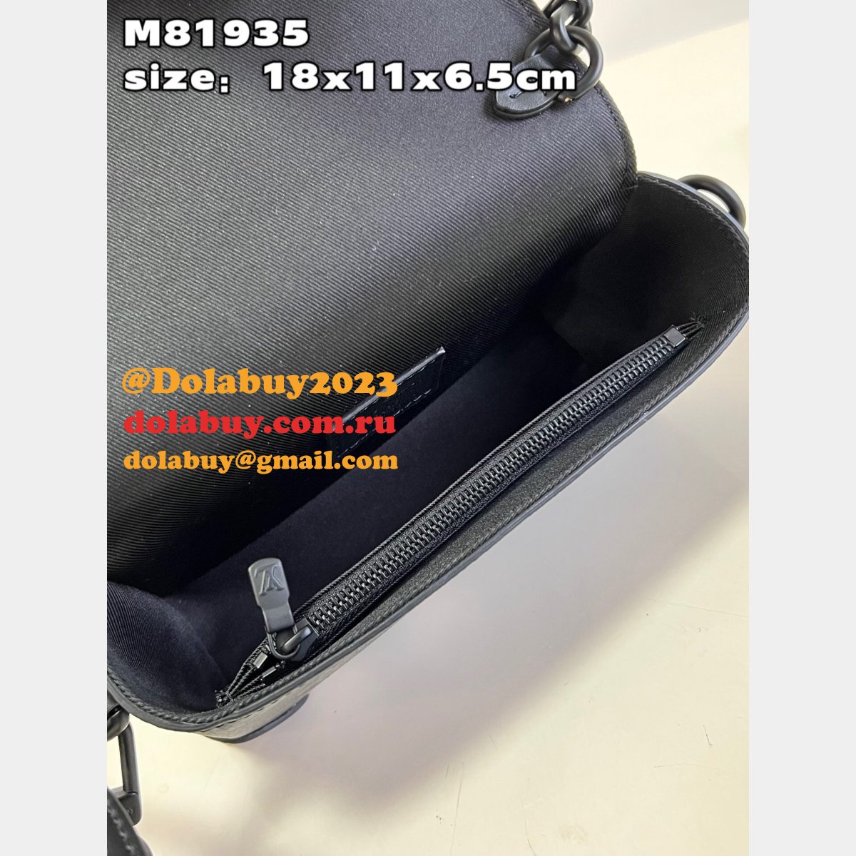 Louis Vuitton Replica M81935 LV x YK Steamer Wearable Wallet