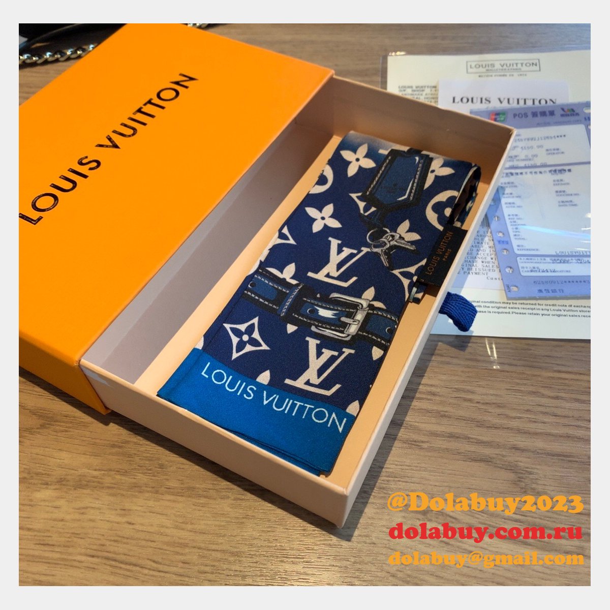 Top Quality Louis Vuitton Monogram Scarves