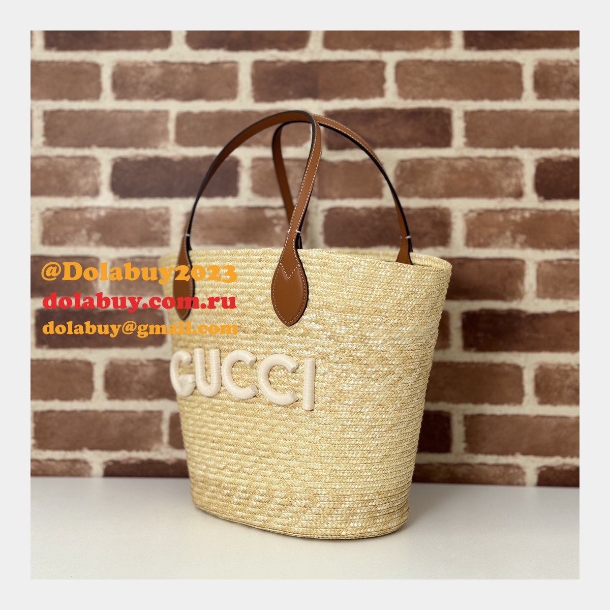Fashion Medium Straw Tote With Gucci Patch 779530 Fake Bag
