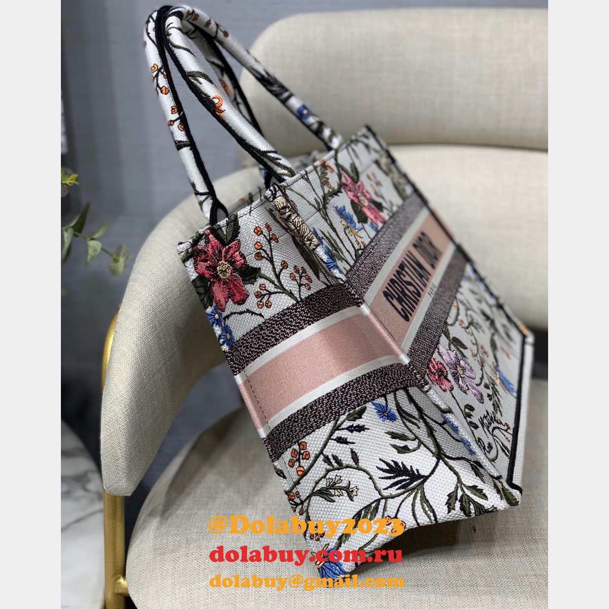 Replica Christian Dior Fashion CD Book Tote bag