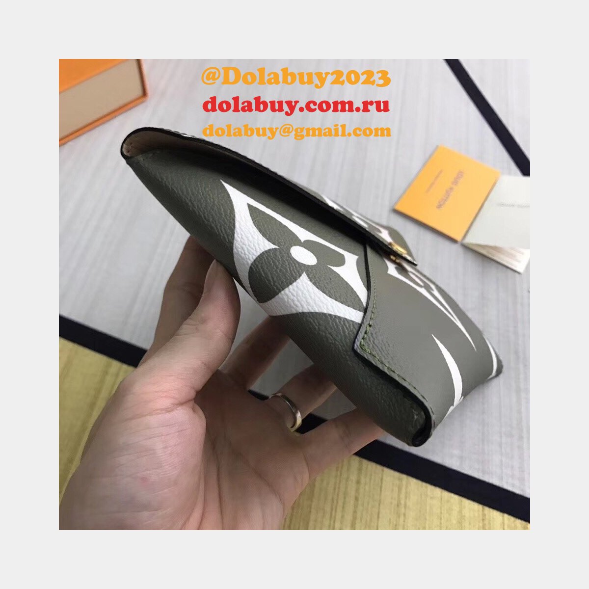 Top Quality Louis Vuitton Epi Leather Kirigami Pochette M67600