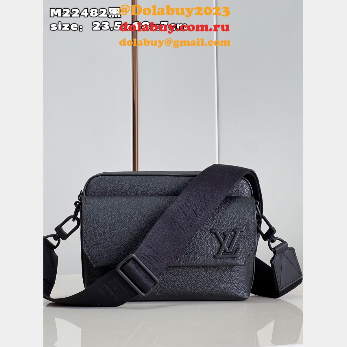 Fastline Messenger LV Aerogram Louis Vuitton Replica M22611 M22482 Bag