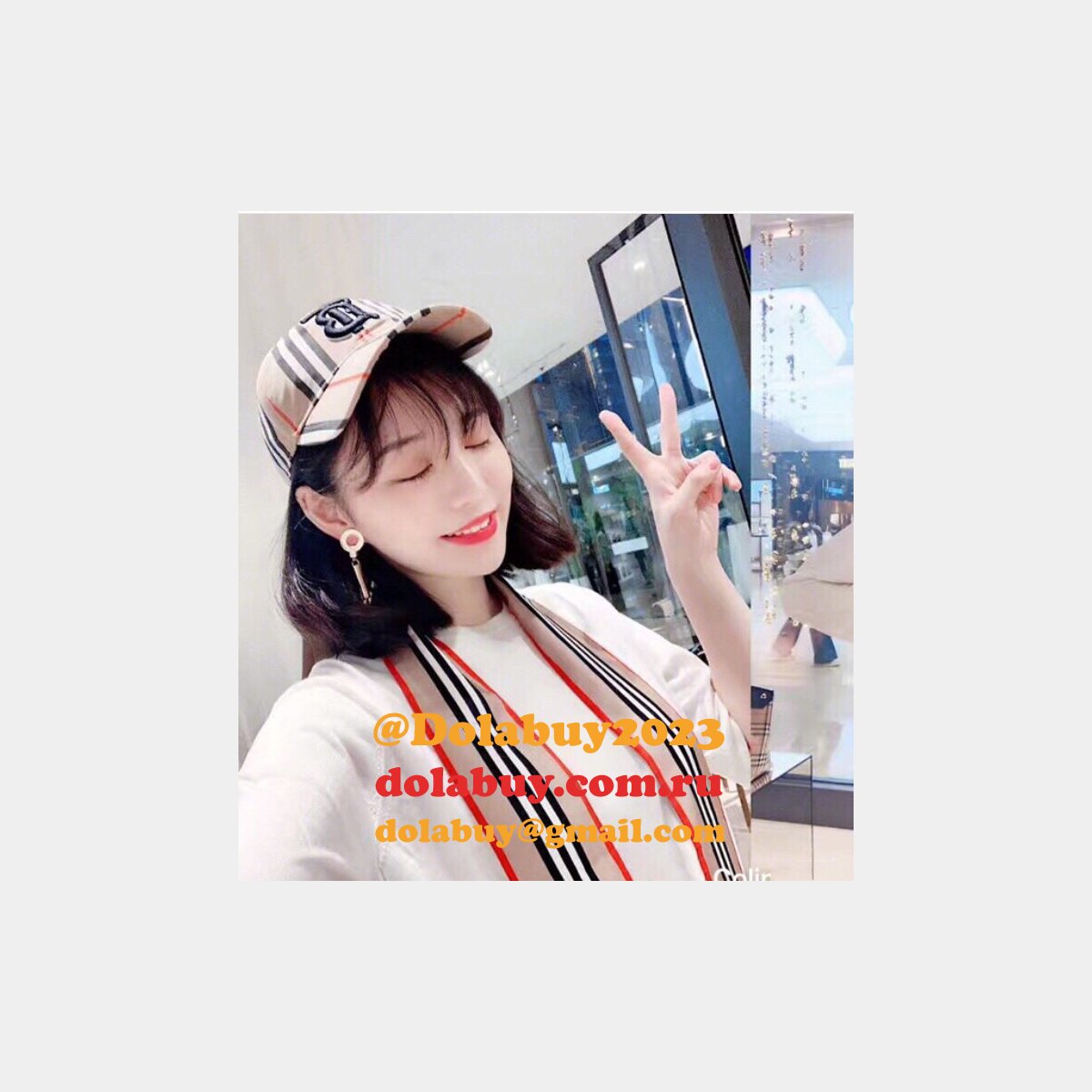 Burberry silk ribbon Straps bow tie streamers