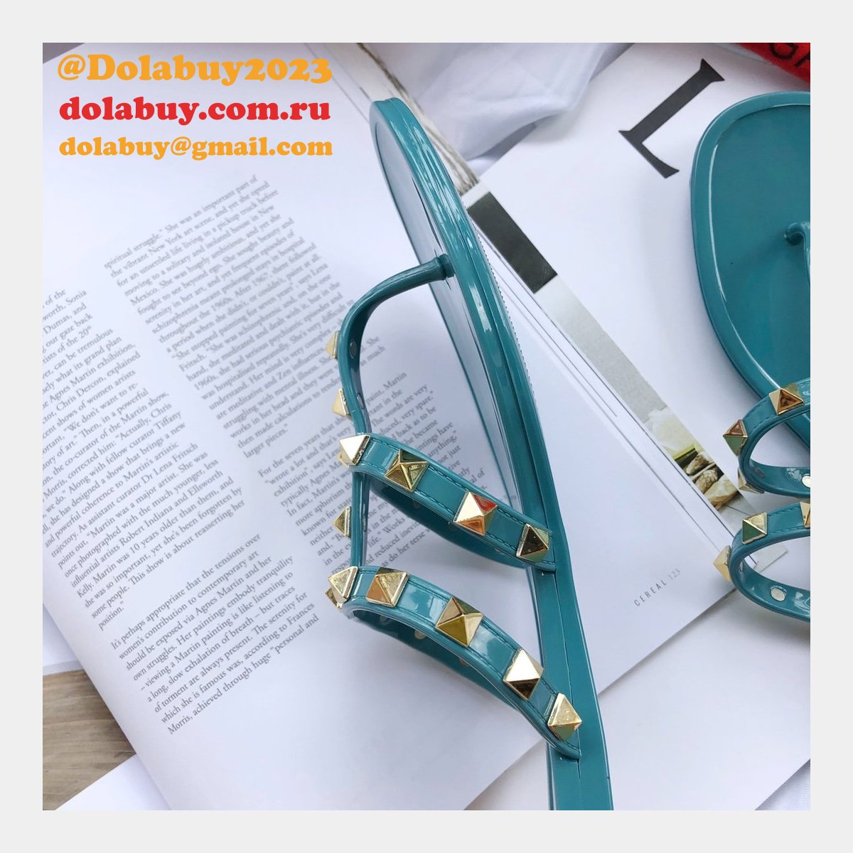 Knockoff Valentino Flat Slippers