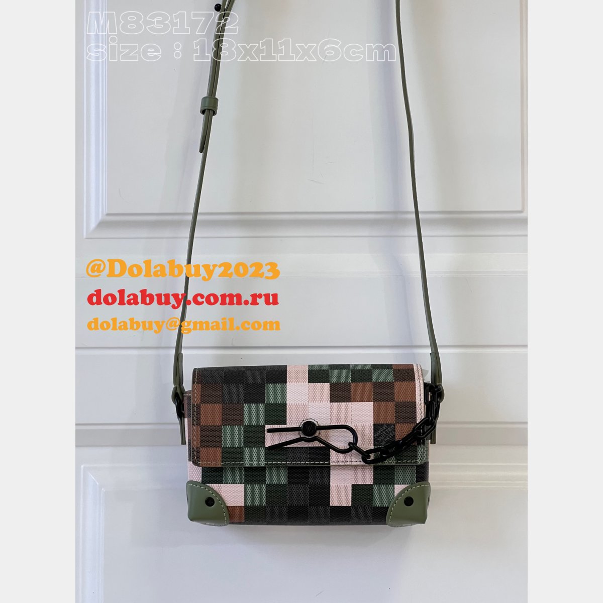 Best Steamer Wearable Wallet M83172 High Quality Louis Vuitton Replicas