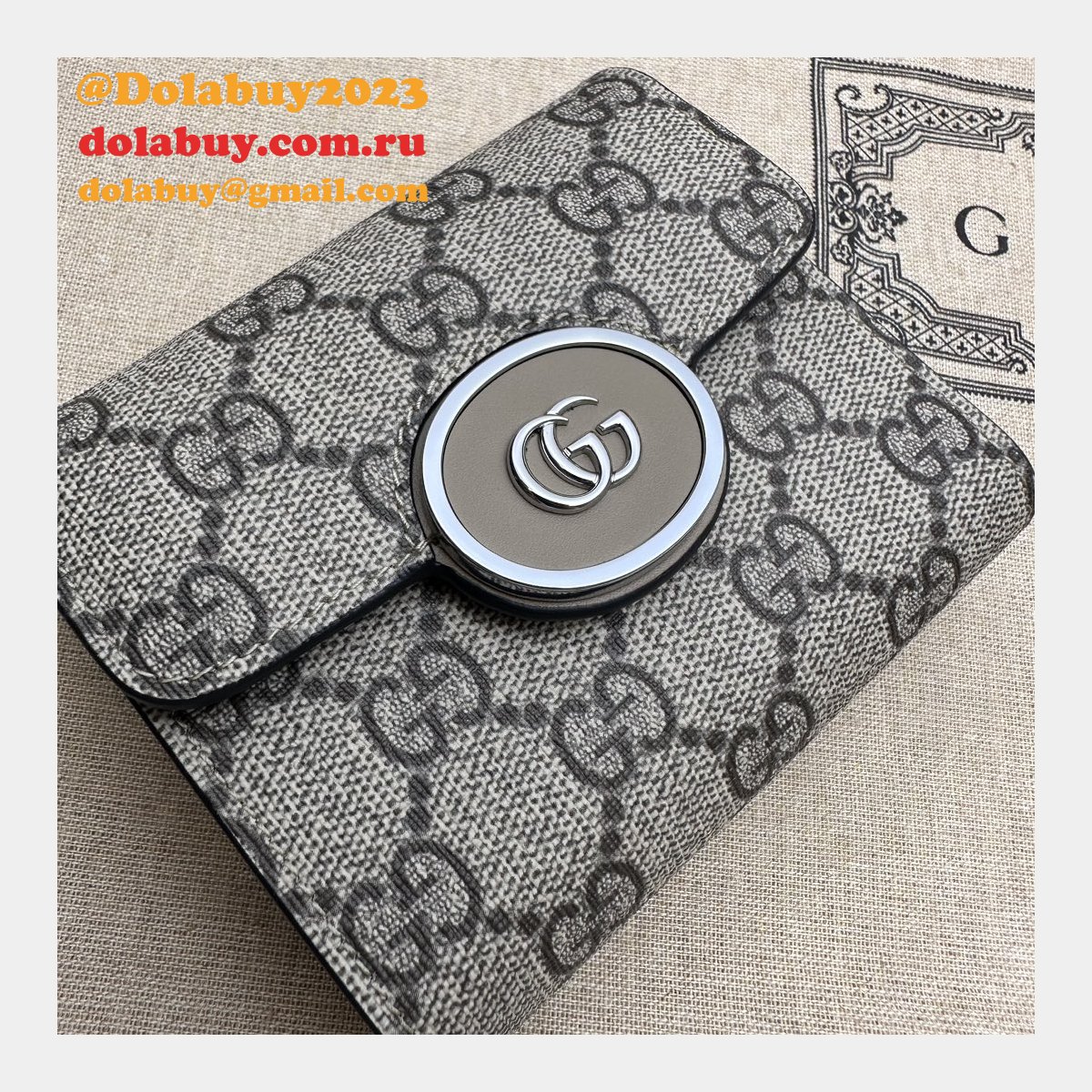 Perfect Petite GG Compact Wallet 760197 Gucci Replica 7 Star Bag