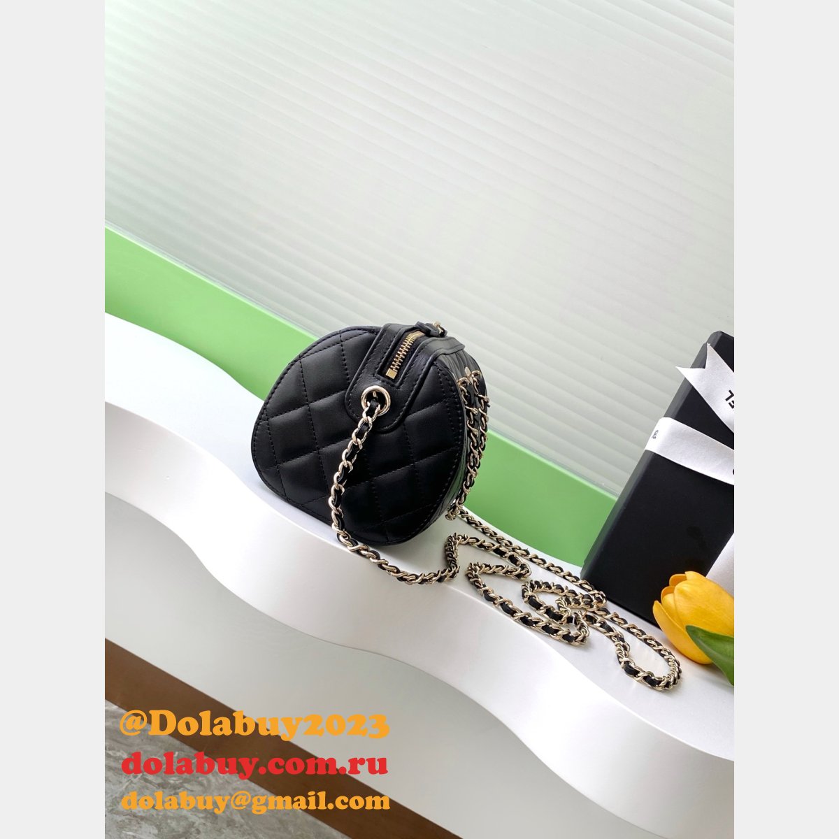Wholesale AP4474 Black Replica Classic Clutch With Chain Bags