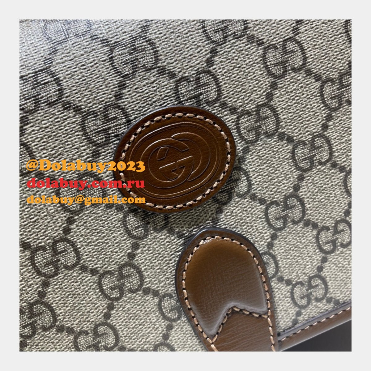 designer fake G*u*i 671620 shoulder bag with interlocking g in gg supreme