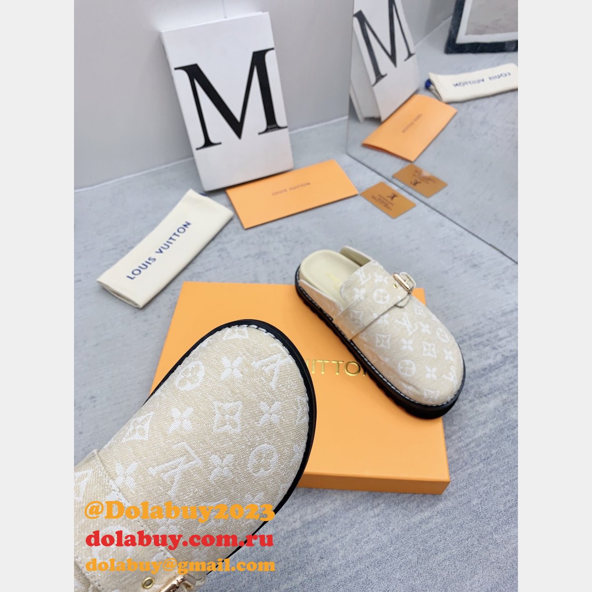 Outlet Replica Louis Vuitton Baotou Drag men Shoes Dolabuy