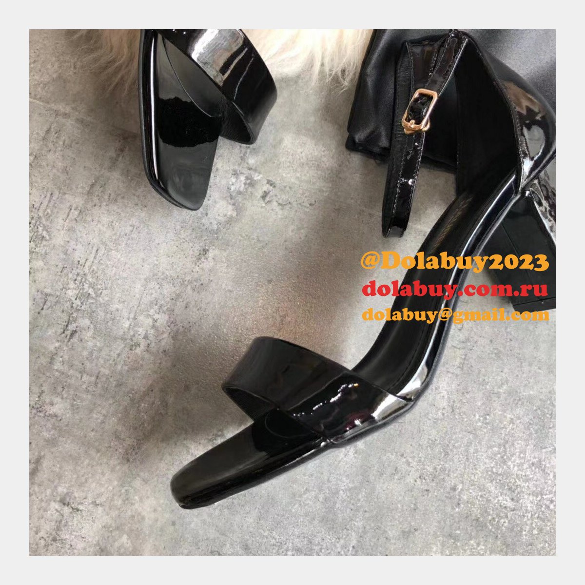 Saint Laurent Sandals 002