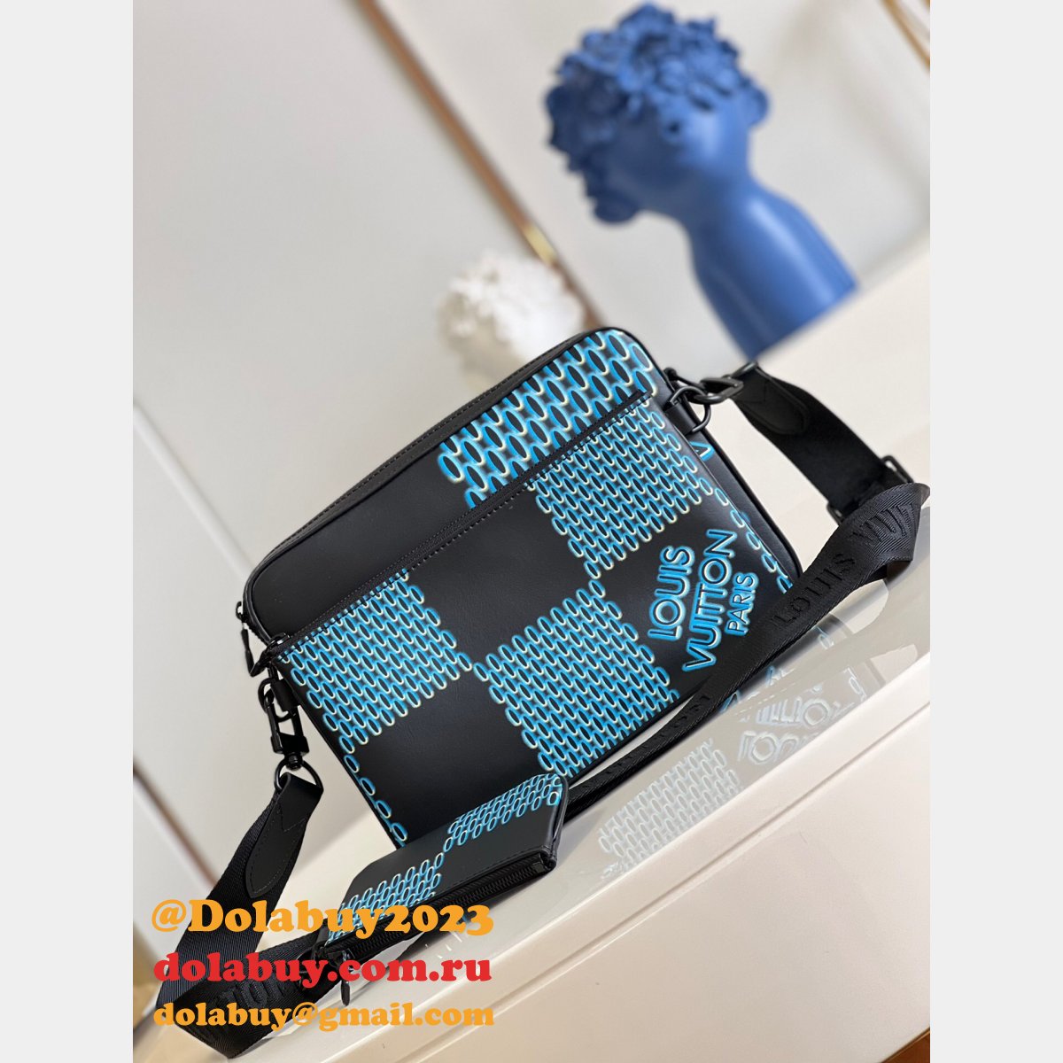 Louis Vuitton 7 Star M69443 Trio Messenger Replica Bag