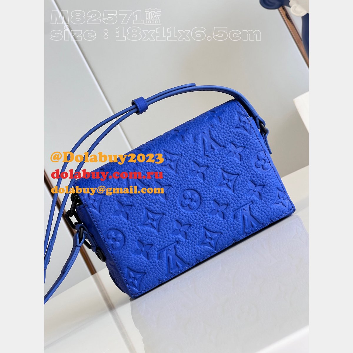 Steamer Wearable Wallet M82571 Designer Louis Vuitton Replica Bag