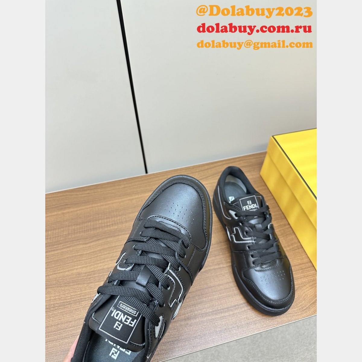 Fendi Match Low-Top Sneakers