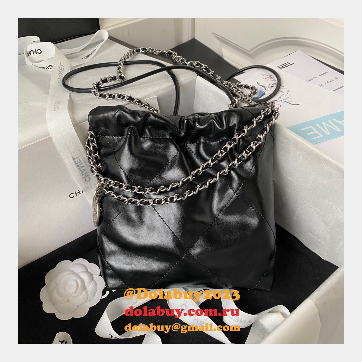 Luxury FASHION AS3980 CALFSKIN CC BAG 20CM