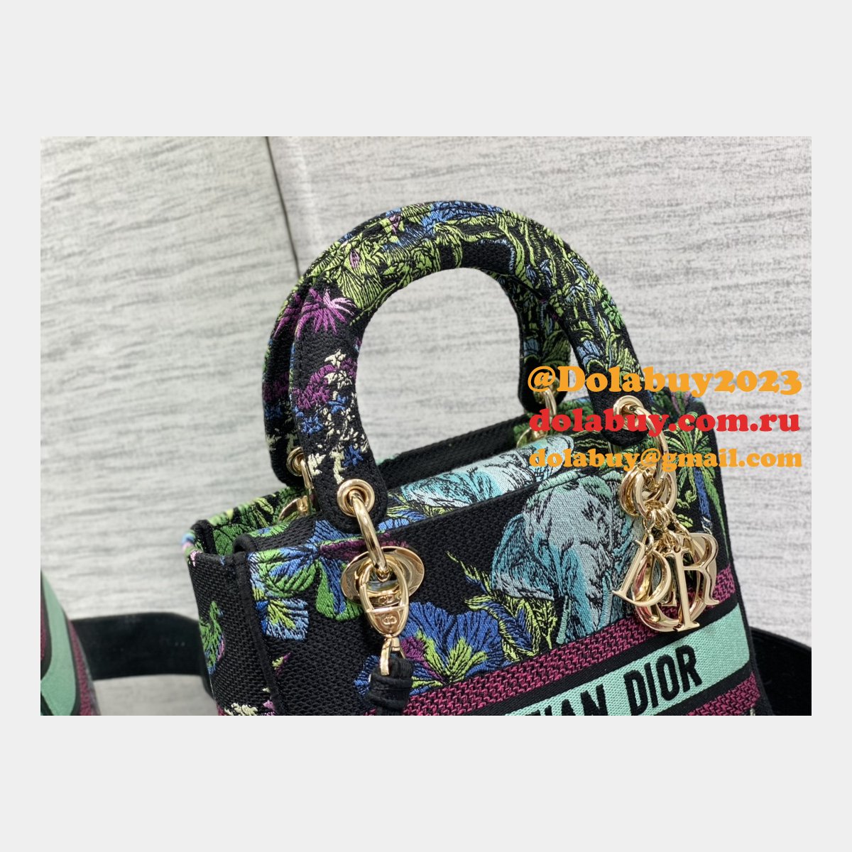 Top Quality Lady Dior 1:1 Lady 24cm Replica Handbags