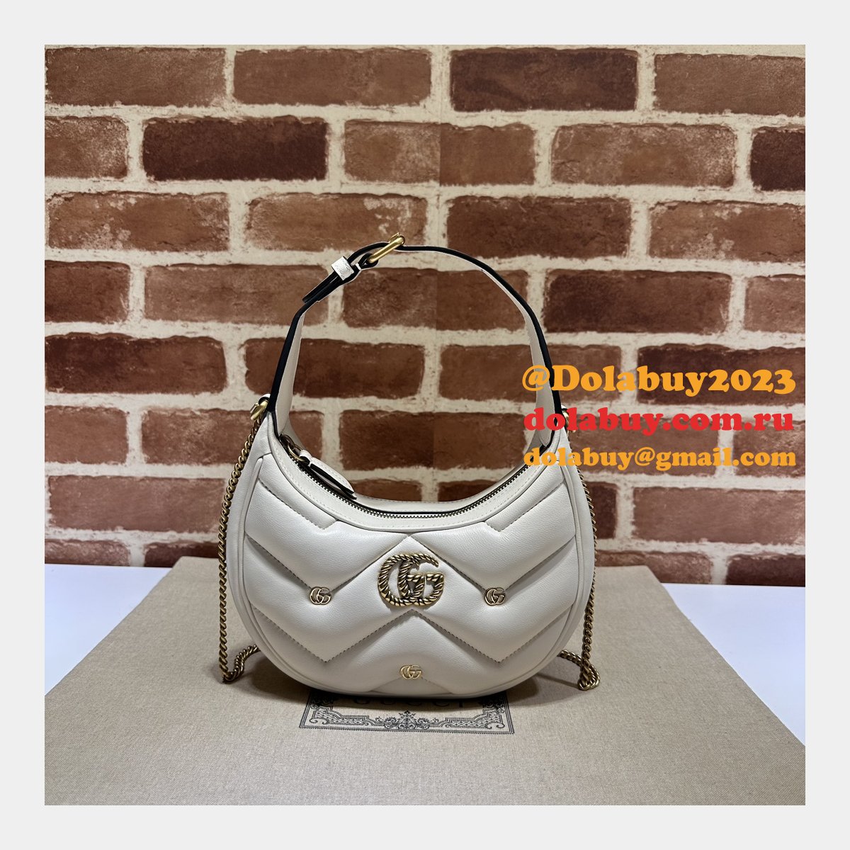 Copy GG Marmont Half-moon-shaped 770983 Perfect Knockoff Bag