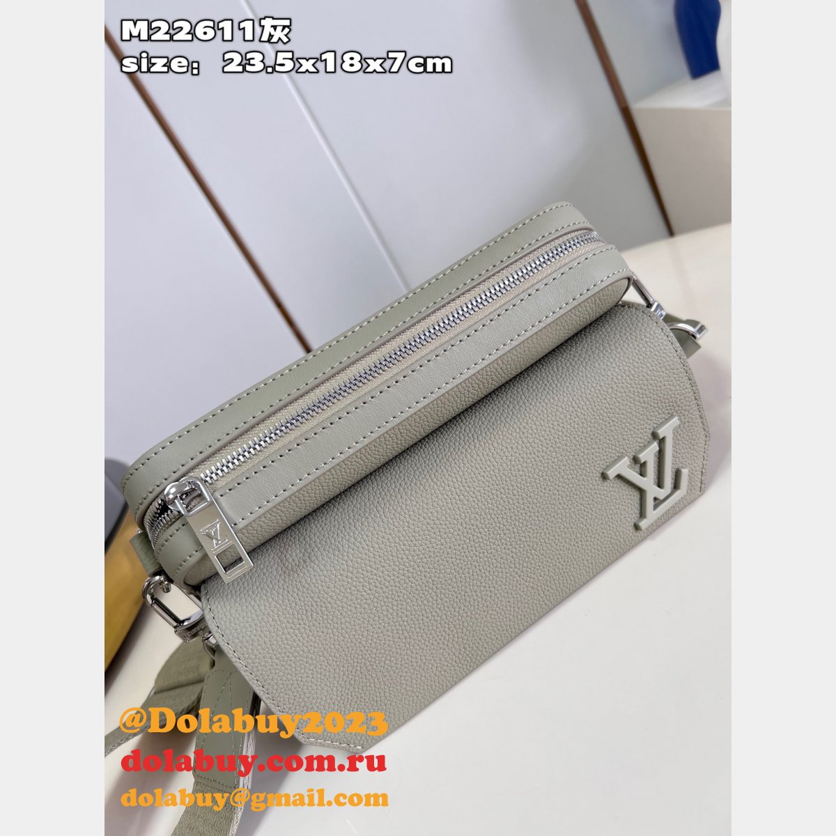 Fastline Messenger LV Aerogram Louis Vuitton Replica M22611 M22482 Bag