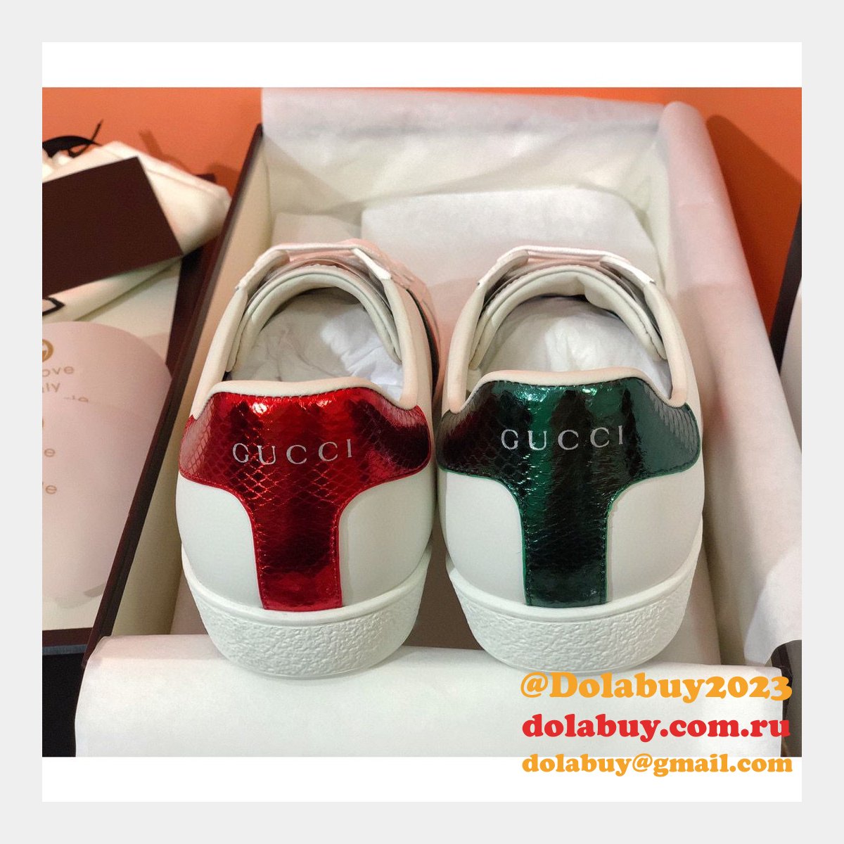Gucci ACE sneaker with Bee